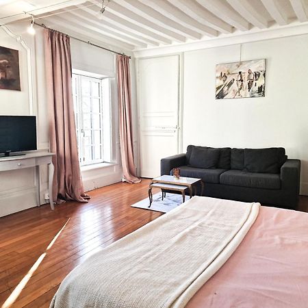 Villa Republique Normandie Liberte 凯恩 外观 照片